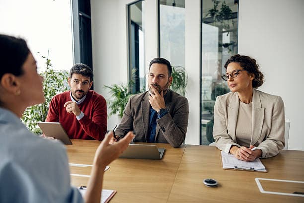 Commercial partners concluding a business agreement